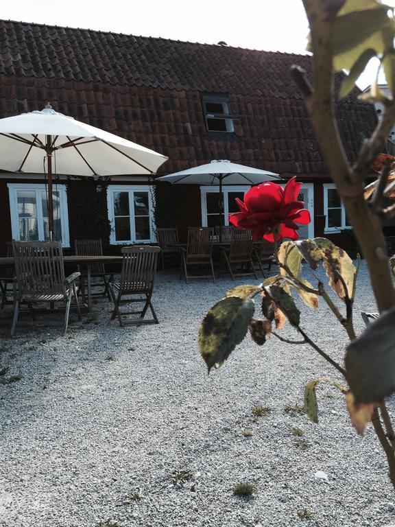 Mullbaersgardens Bed And Breakfast Visby Exterior foto